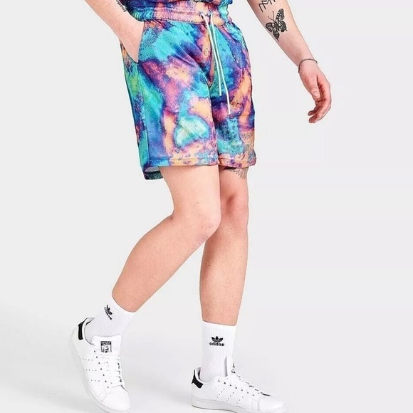 NWT Adidas Mens Allover Print Mesh Shorts - Picture 2 of 10